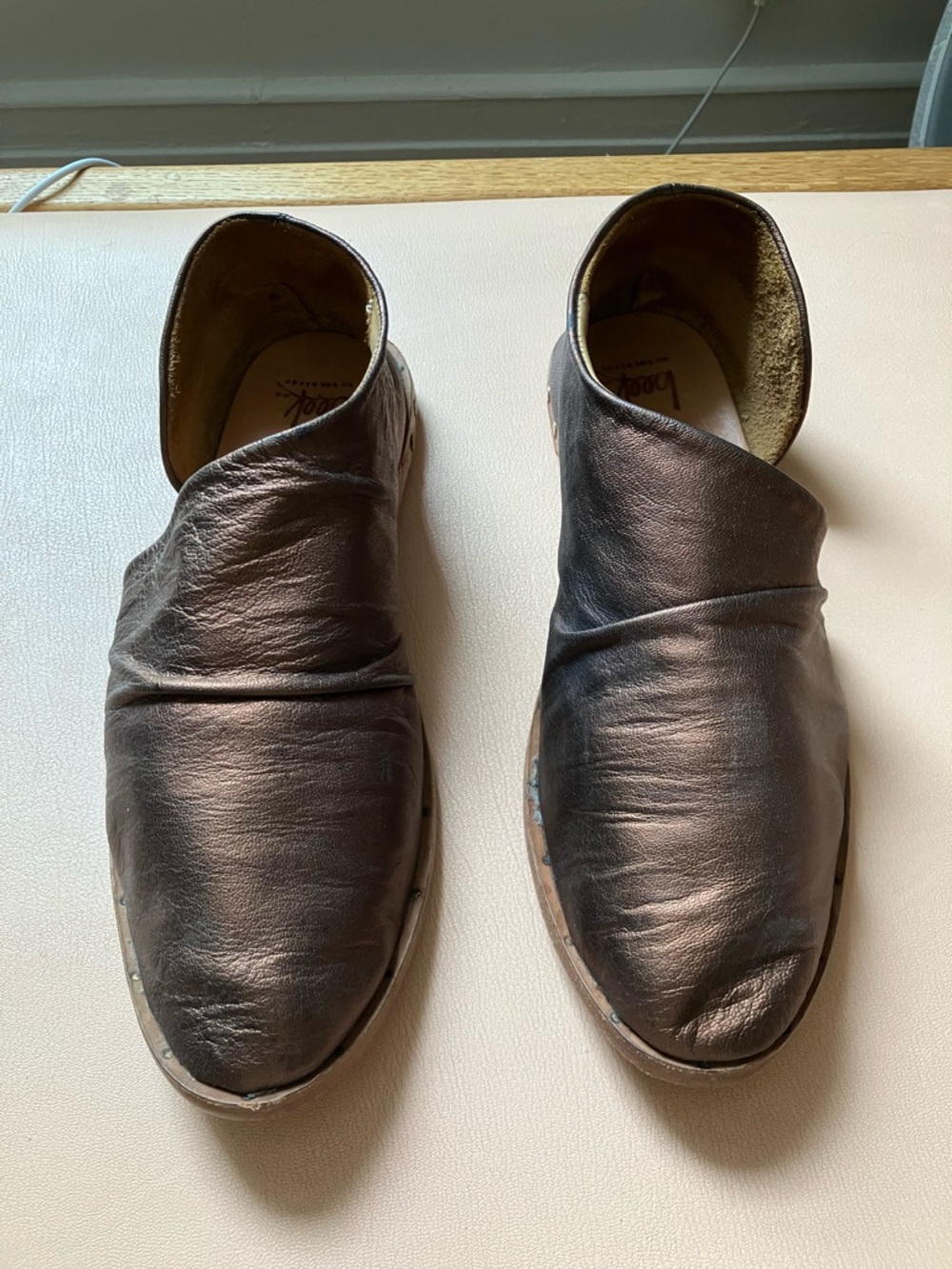 Beek Egret Slip-on Leather Shoes Size US 10/EU 41